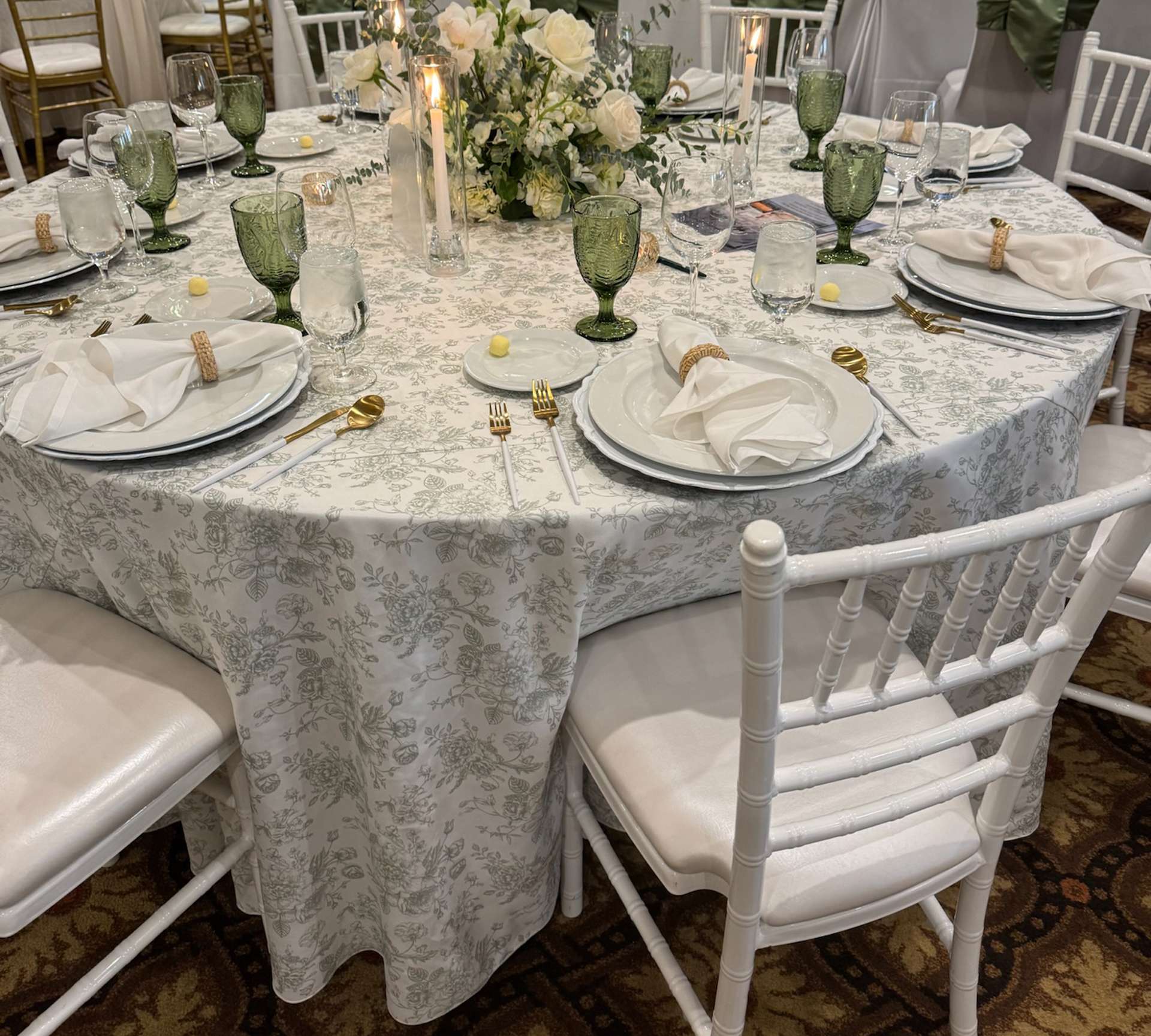 Tablecloth Rentals Shipped Nationwide